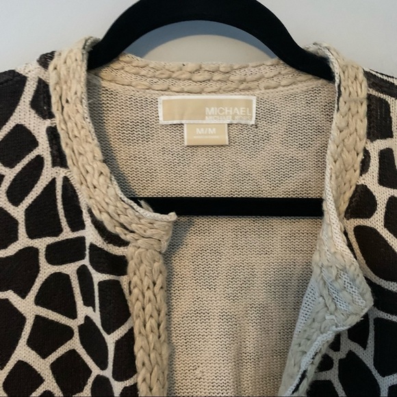 Women’s Michael Kors brown giraffe print tunic sweater - Picture 3 of 5